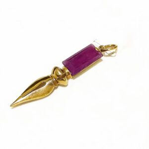 18k gold ruby pendant