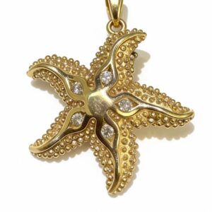 14k gold diamond pendant