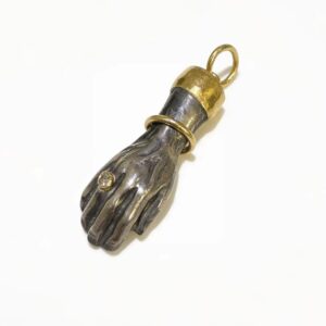 18K Natural Diamond Pendant