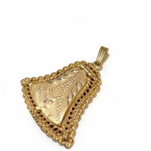 14k gold pendant