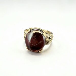 10K Gold Garnet Ring
