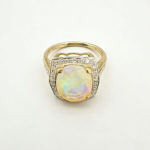 10K Gold Opal Ring