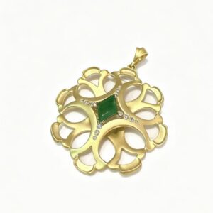 18K Gold Jadeite Pendant